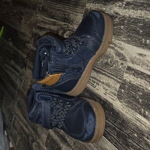 Toddler shoes